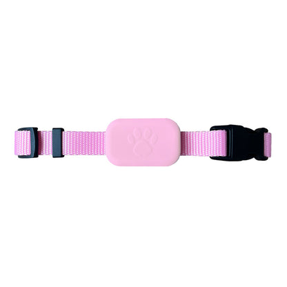 Pet Safety First – Smart Silicone Tracking Collar